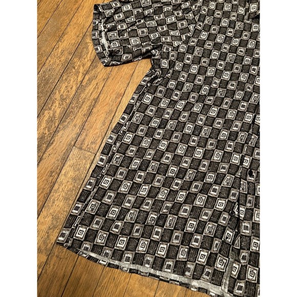 BRAND NEW Manhattan Men’s Shortsleeve Button-up RAYON Size L NWT - Picture 2 of 4